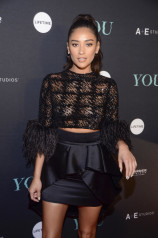 Shay Mitchell – “You” TV Sereies Premiere in New York фото №1098488