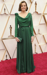 Sigourney Weaver - 92nd Annual Academy Awards (Arrival) / 09.02.2020 фото №1271201