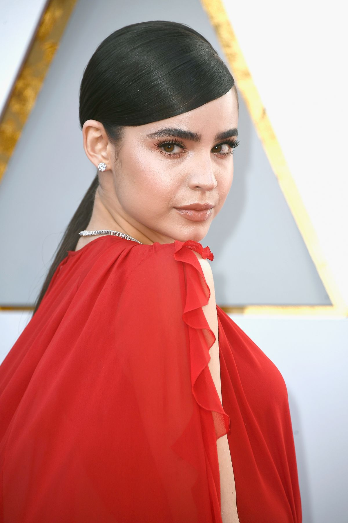 София Карсон - Sofia Carson фото №1049611 - Sofia Carson at Oscar 2018 ...