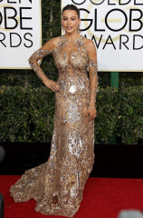 Sofia Vergara – Golden Globe Awards in Beverly Hills фото №932555
