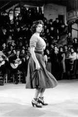 Софи Лорен - Гордость и страсть 1957 год фото №1147656