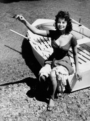 Софи Лорен - Гордость и страсть 1957 год фото №1147640