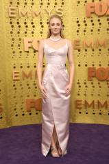 Sophie Turner - 71st Emmy Awards in Los Angeles 09/22/2019 фото №1220720