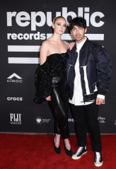 Sophie Turner and Joe Jonas – Republic Grammys After Party in LA фото №1141114