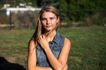 STEFANIE SCOTT at a Photoshoot, 2019 фото №1215573