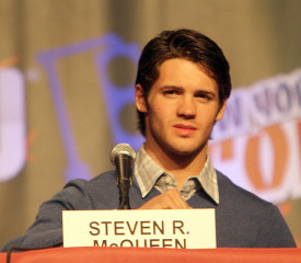 Steven R. McQueen фото №630515