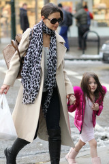 Suri Cruise фото №373937