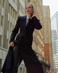 Suvi Koponen &amp; Cara Taylor ~ Vogue Polska 09.2023 by Tina Tyrell фото №1376936