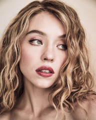 Sydney Sweeney - Armani Beauty (2022) фото №1353739