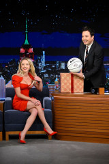 Sydney Sweeney – Tonight Show Starring Jimmy Fallon in New York  фото №1383152