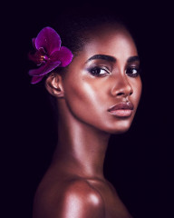 Tami Williams for Victoria's Secret Very Sexy Orchid Fragrance Fall 2020 фото №1388509
