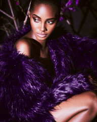 Tami Williams for Victoria's Secret Very Sexy Orchid Fragrance Fall 2020 фото №1388510