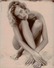 Tatjana Patitz ~ Vogue Italy July 1989 by Patrick Demarchelier фото №1385772