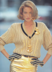 Tatjana Patitz &amp; Yasmeen Ghauri for Escada catalogue spring/summer 1991 фото №1413512