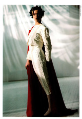 Tatjana Patitz ~ Laura Biagiotti S/S 1990 by Arthur Elgort фото №1396822
