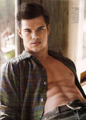 Taylor Lautner фото №217085