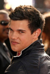 Taylor Lautner фото №232415