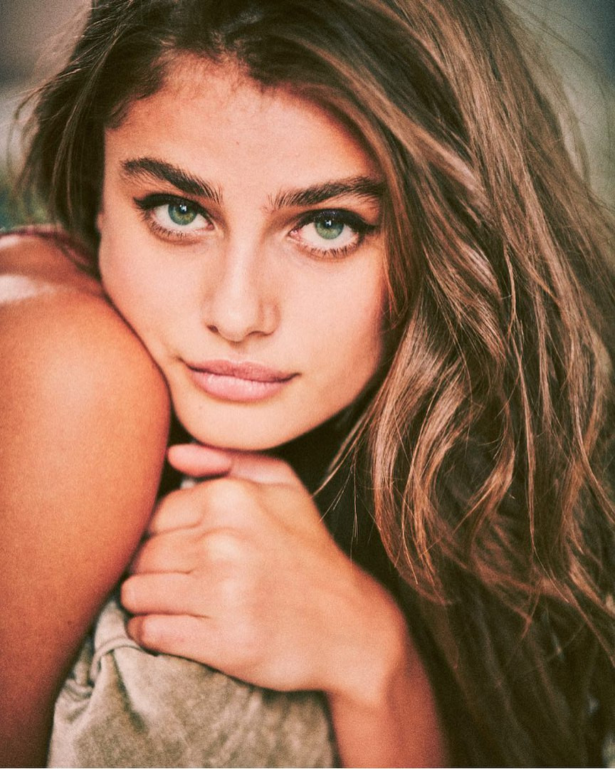 Тейлор Хилл (Taylor Hill)