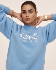 Taylor Hill for Sporty & Rich // 2021 фото №1304989