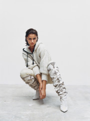 Taylor Hill for Isabel Marant FW20 // 2020 фото №1278893