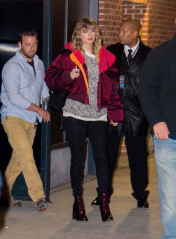 Taylor Swift - Arriving at reputation release party in New York 11/13/2017 фото №1015158