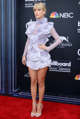 Taylor Swift-2019 Billboard Music Awards фото №1166525
