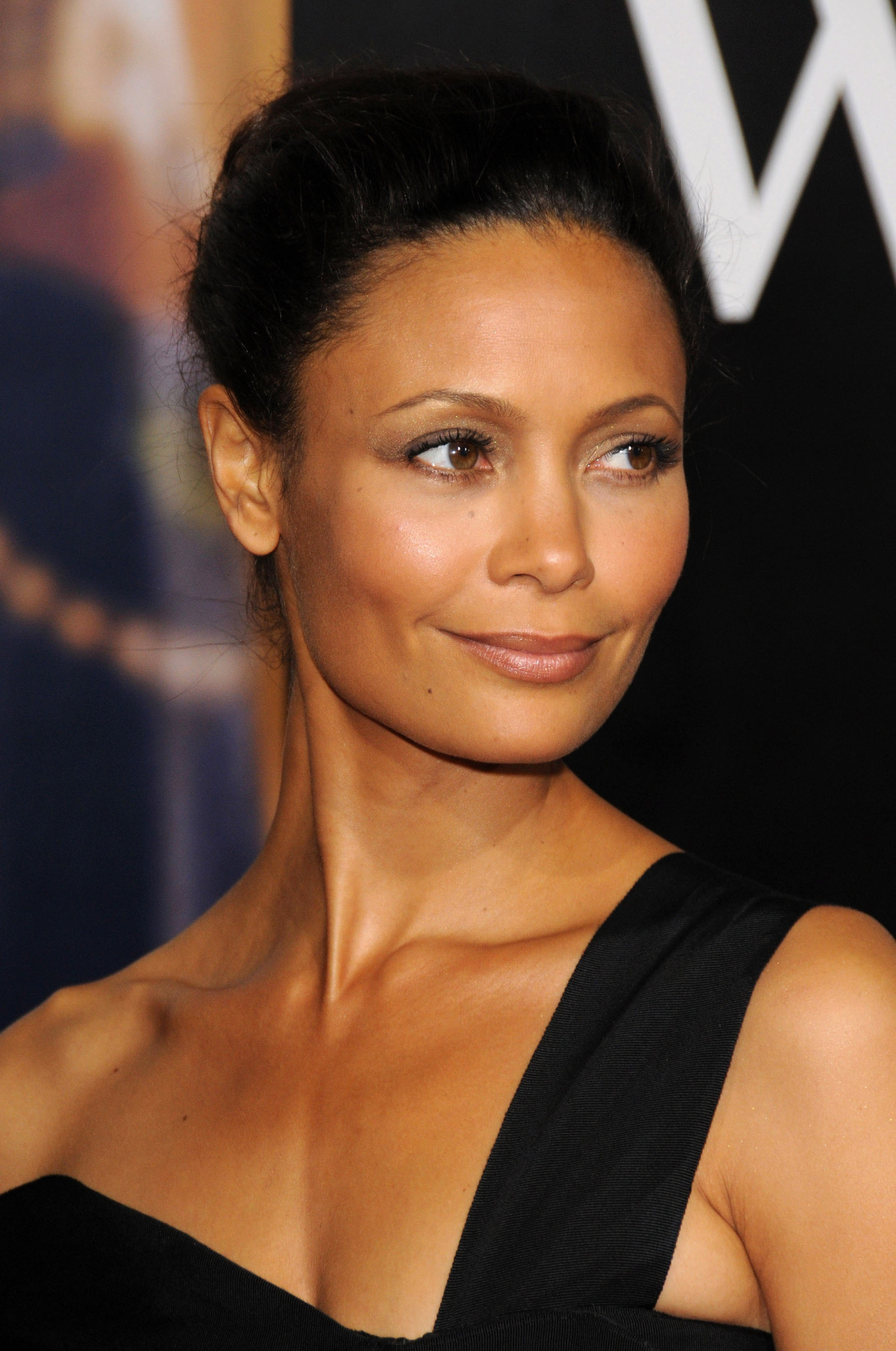 Тэнди Ньютон (Thandie Newton)