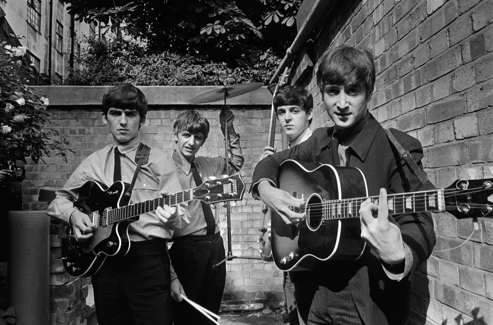 Битлз (The Beatles)