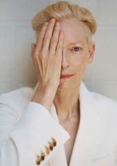 Tilda Swinton by James Wright for Variety • 2021 Cannes Issue фото №1301194