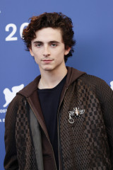 Timothée Chalamet - 'Dune' Photocall at 78th Venice Film Festival 09/03/2021 фото №1314515