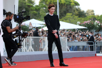 Timothée Chalamet - 'Dune' Premiere at 78th Venice Film Festival 09/03/2021 фото №1311961