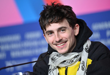 Timothée Chalamet - 'A Complete Unknown' Press Conference at 75th BIFF 02/14/25 фото №1415633