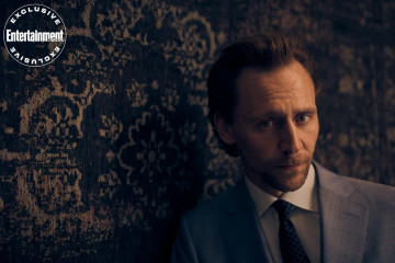 Tom Hiddleston by Charlie Gray for Entertainment Weekly (2021) фото №1297754