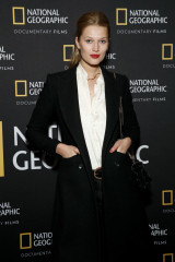Toni Garrn - attends a Special Screening Of National Geographics in New York фото №1337878