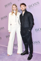 Toni Garrn - Hugo Boss Fashion Show in Milan  фото №1324456