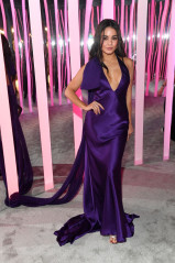 Vanessa Hudgens - Vanity Fair Oscar Party in Beverly Hills 02/09/2020 фото №1245990