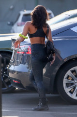Vanessa Hudgens – Arriving at the Gym in LA 07/06/2020 фото №1262975