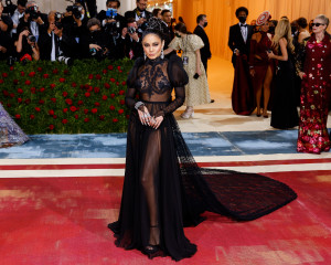 Vanessa Hudgens - 2022 MET Gala 05/02/2022 фото №1342155