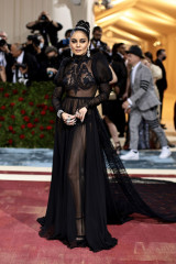Vanessa Hudgens - 2022 MET Gala 05/02/2022 фото №1342158