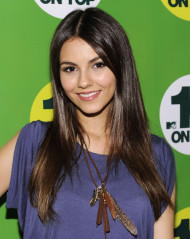 Victoria Justice фото №415110