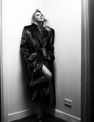 Virginie Efira – Vogue Paris January 2020 фото №1237078