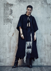 Vittoria Ceretti - Photoshoot for Vogue Taiwan фото №1044922