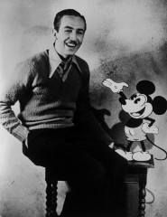 Walt Disney фото