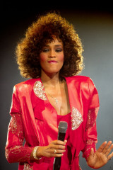 Whitney Houston фото №711310