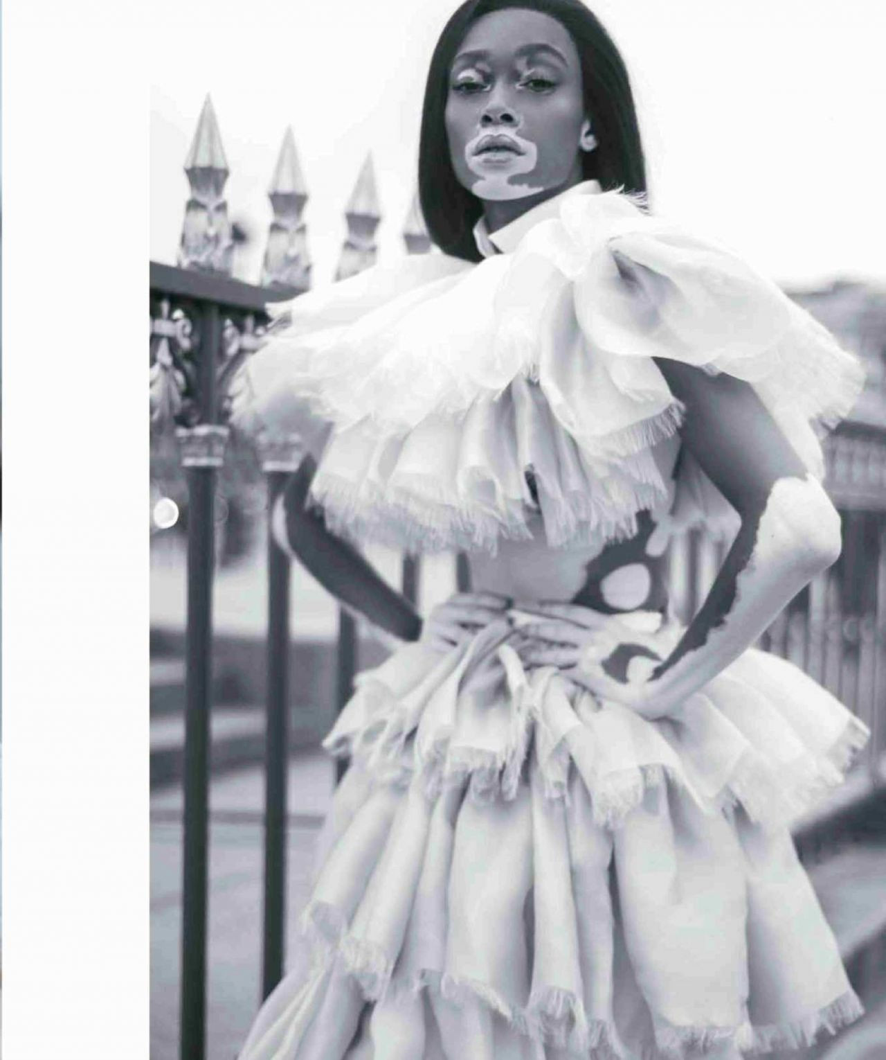 Винни Харлоу - Winnie Harlow фото №1113513 - Winnie Harlow – Harpers