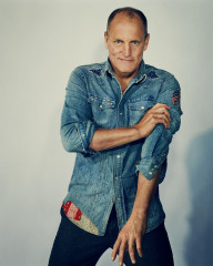 Woody Harrelson for Esquire // September 2019 фото №1209840