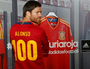 Xabi Alonso фото №528363