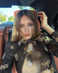 Xenia Tchoumitcheva at Cannes 2024 фото №1395945