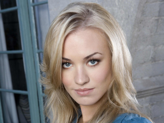 Yvonne Strahovski фото №244947