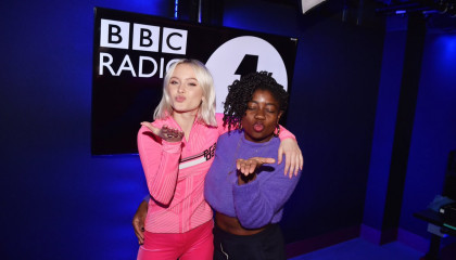 Zara Larsson – BBC Radio 1 in London 11/12/2018 фото №1117739